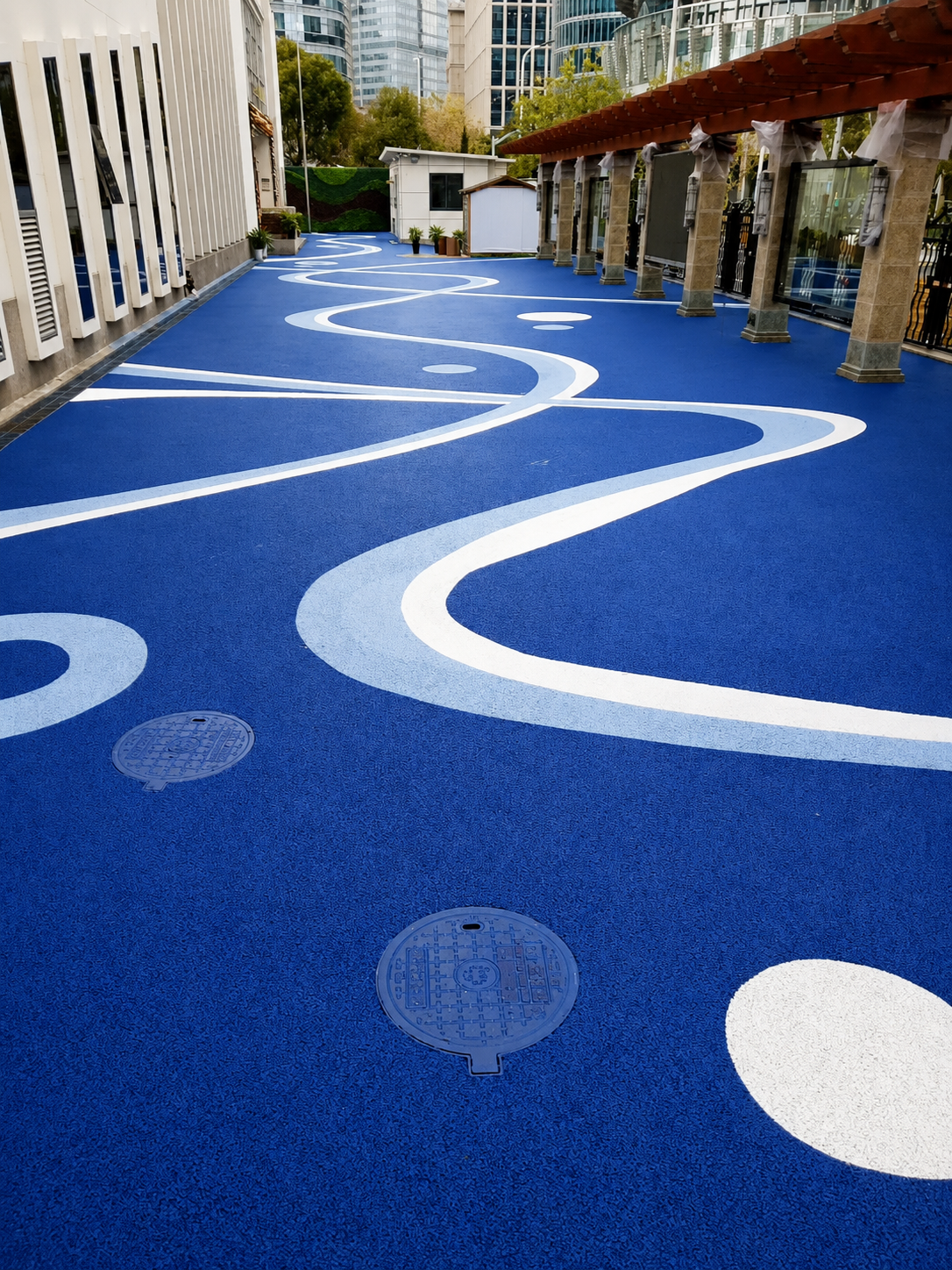 Blue Decorative Anti-Slip Pavement for Urban Spaces